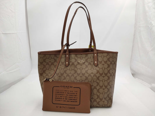 COACH Signature F36658 / Tote bag with pouch