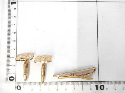 Dior Gold Logo Tie Pin Cufflinks Set Other Accessories