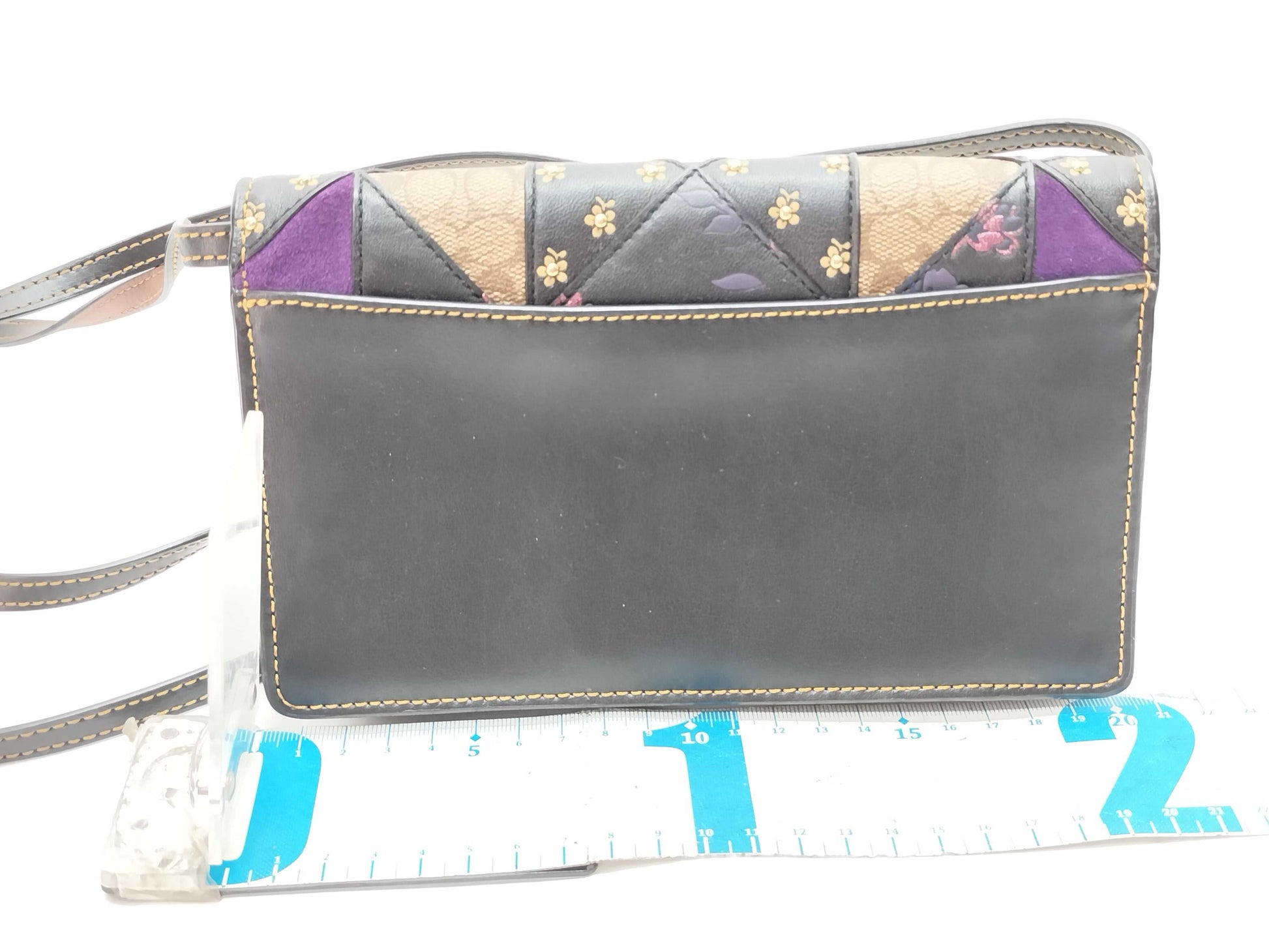 COACH Signature Shoulder Wallet Leather Shoulder Bag