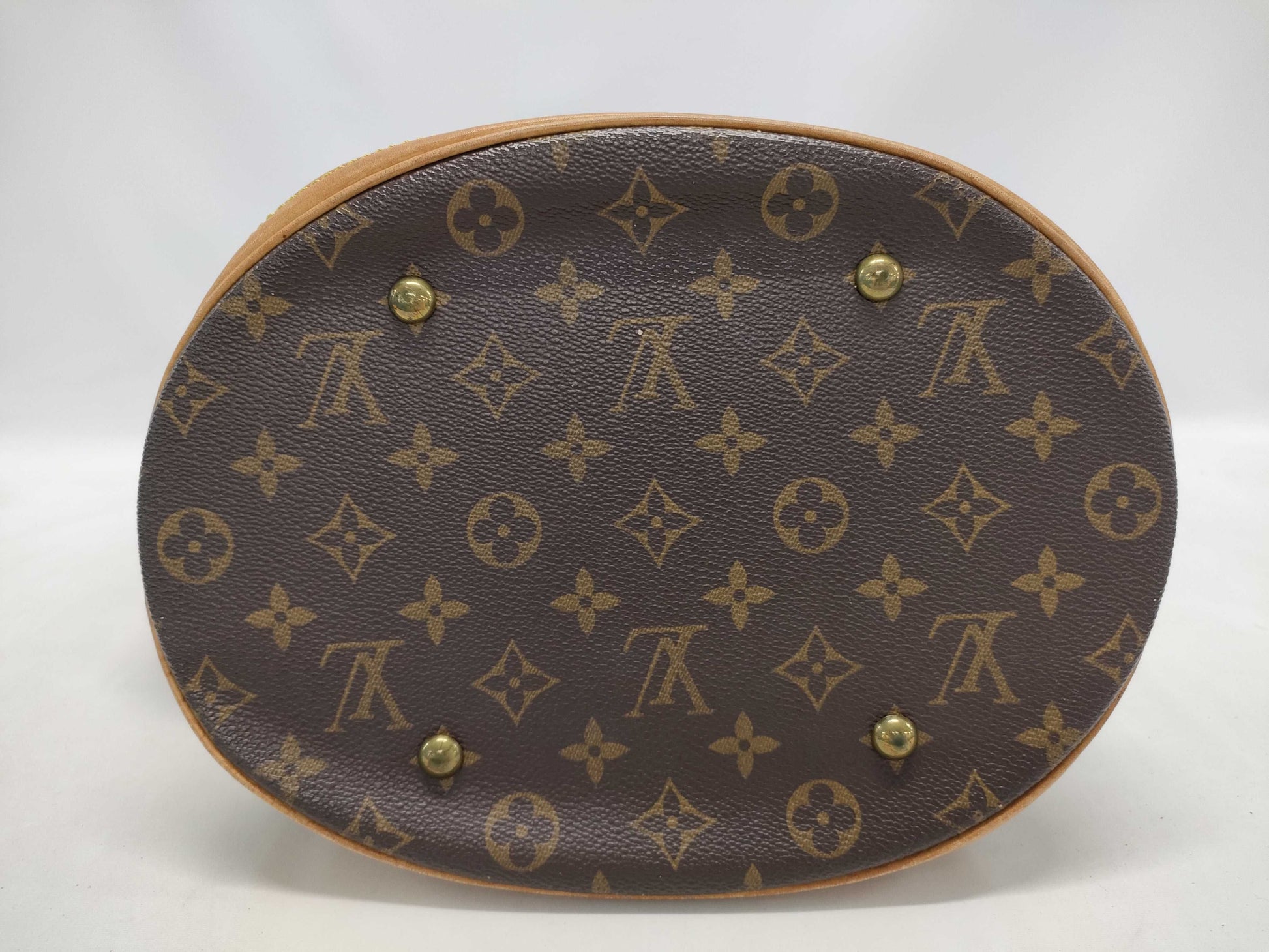 LOUIS VUITTON Monogram Bucket Shoulder Bag