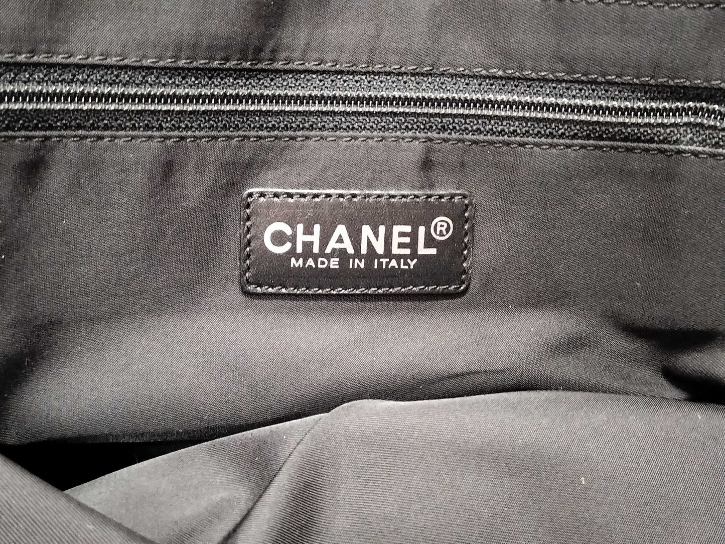 CHANEL New Travel Line New Travel Line MM Black Tote Bag