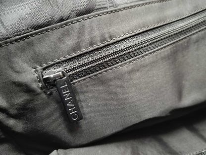 CHANEL New Travel Line New Travel Line MM Black Tote Bag