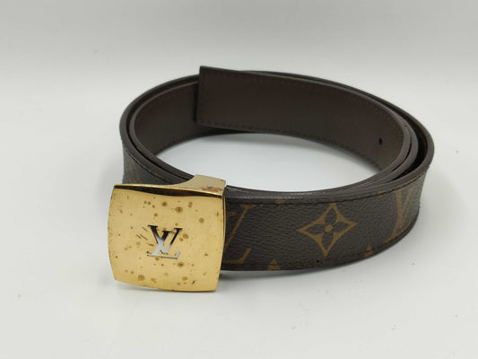 LOUIS VUITTON Monogram Santur LV Cut Belt