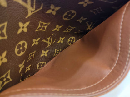 LOUIS VUITTON BA1026 Monogram M51221 Blois Shoulder Bag