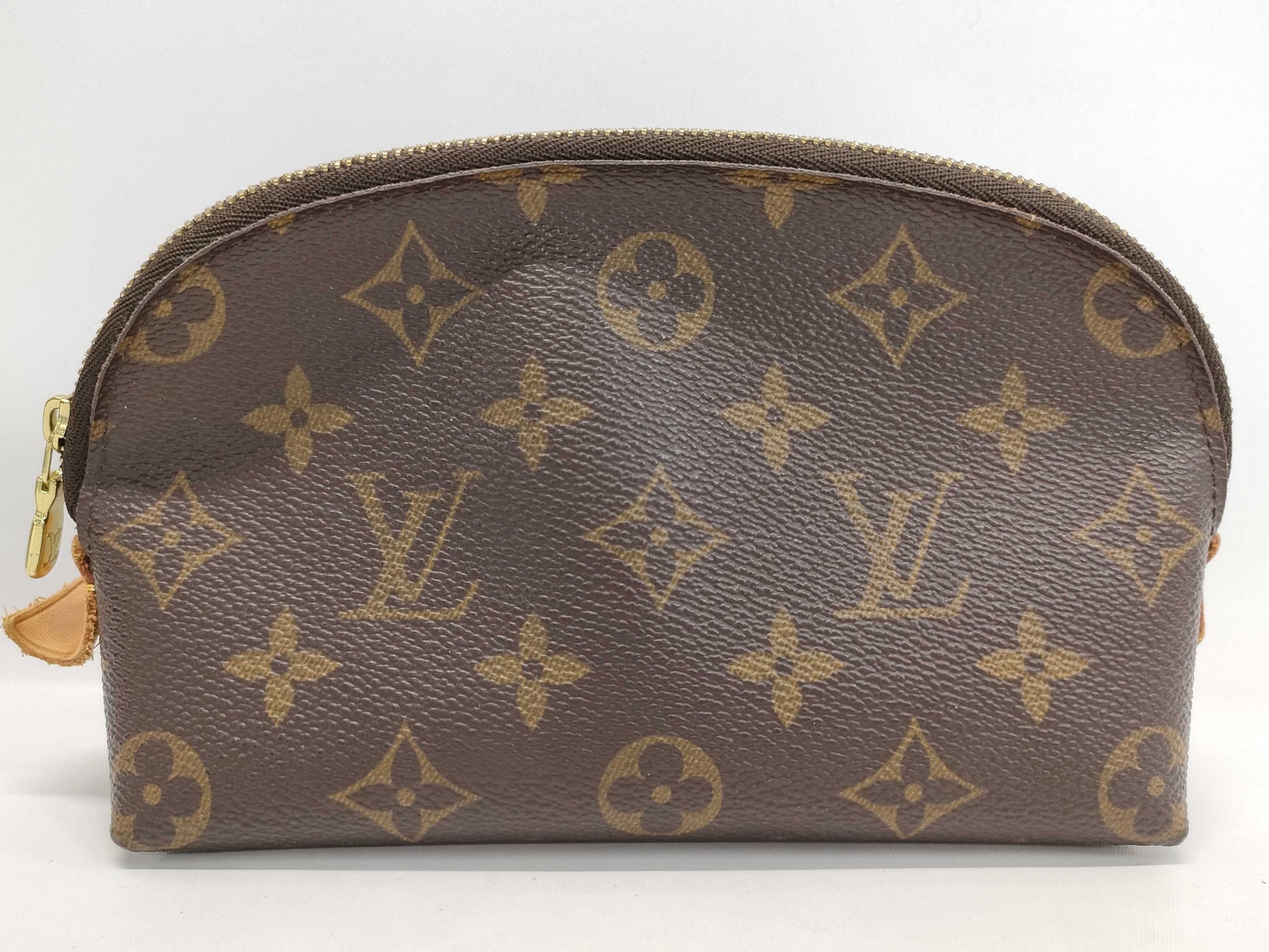 LOUIS VUITTON Monogram Pochette Cosmetic Pouch