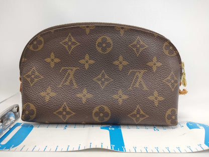 LOUIS VUITTON Monogram Pochette Cosmetic Pouch