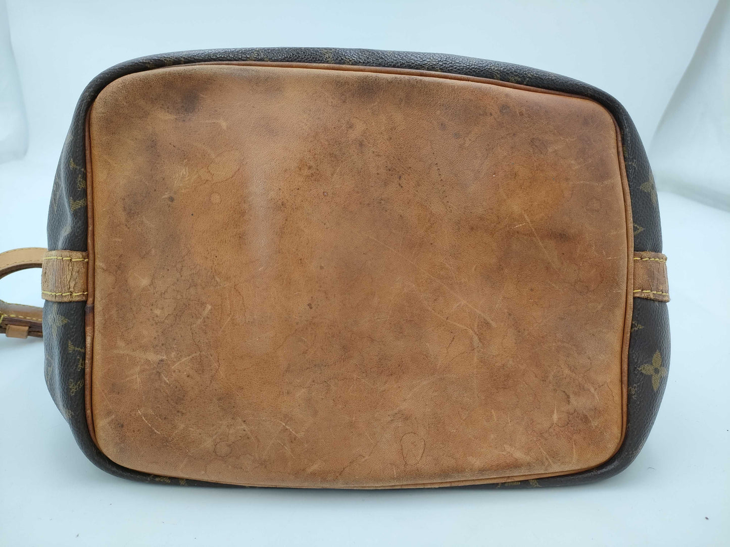 LOUIS VUITTON Monogram M42224 Noe Shoulder Bag