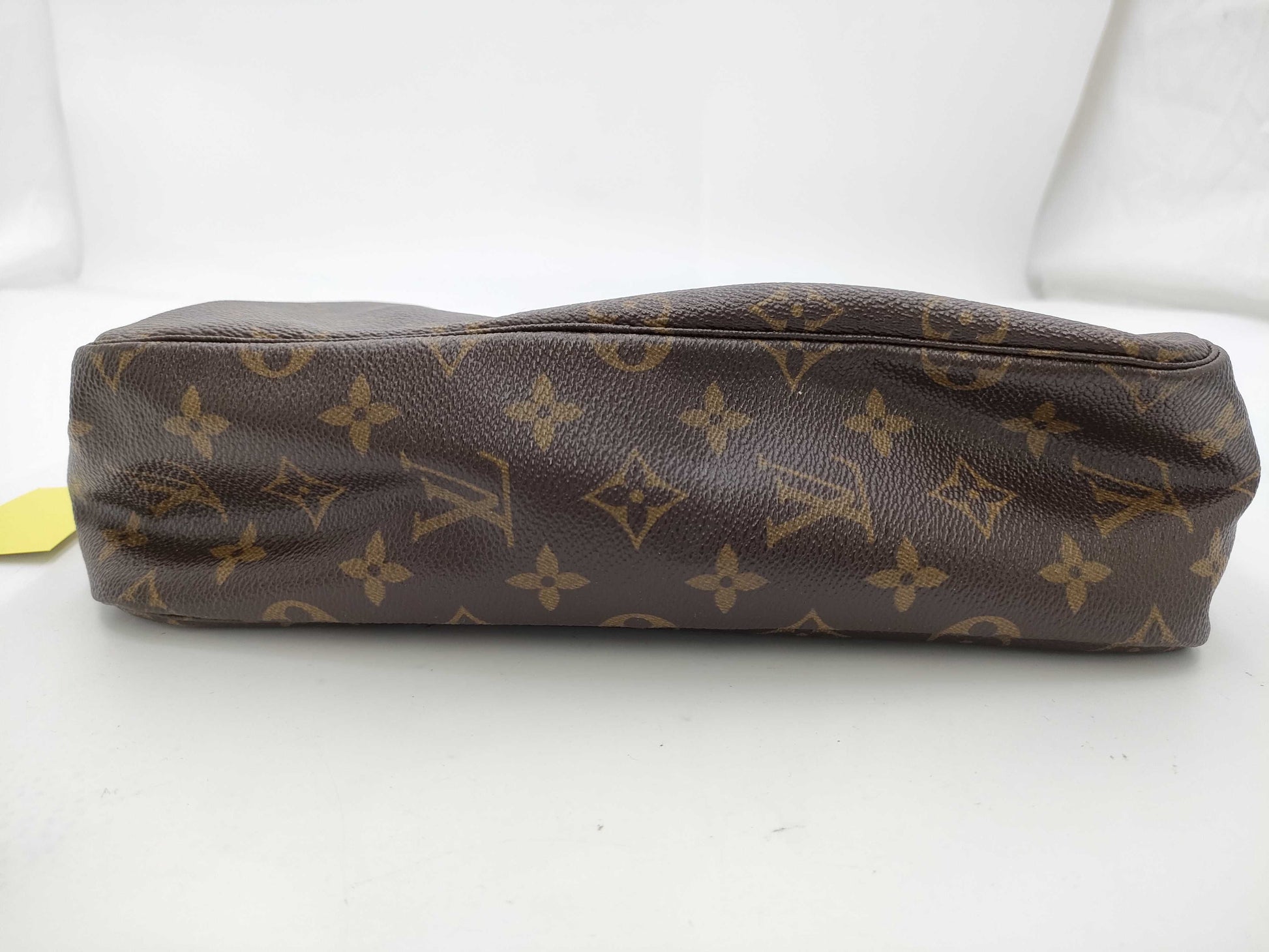 LOUIS VUITTON Monogram True Towelette Second Bag Second Bag