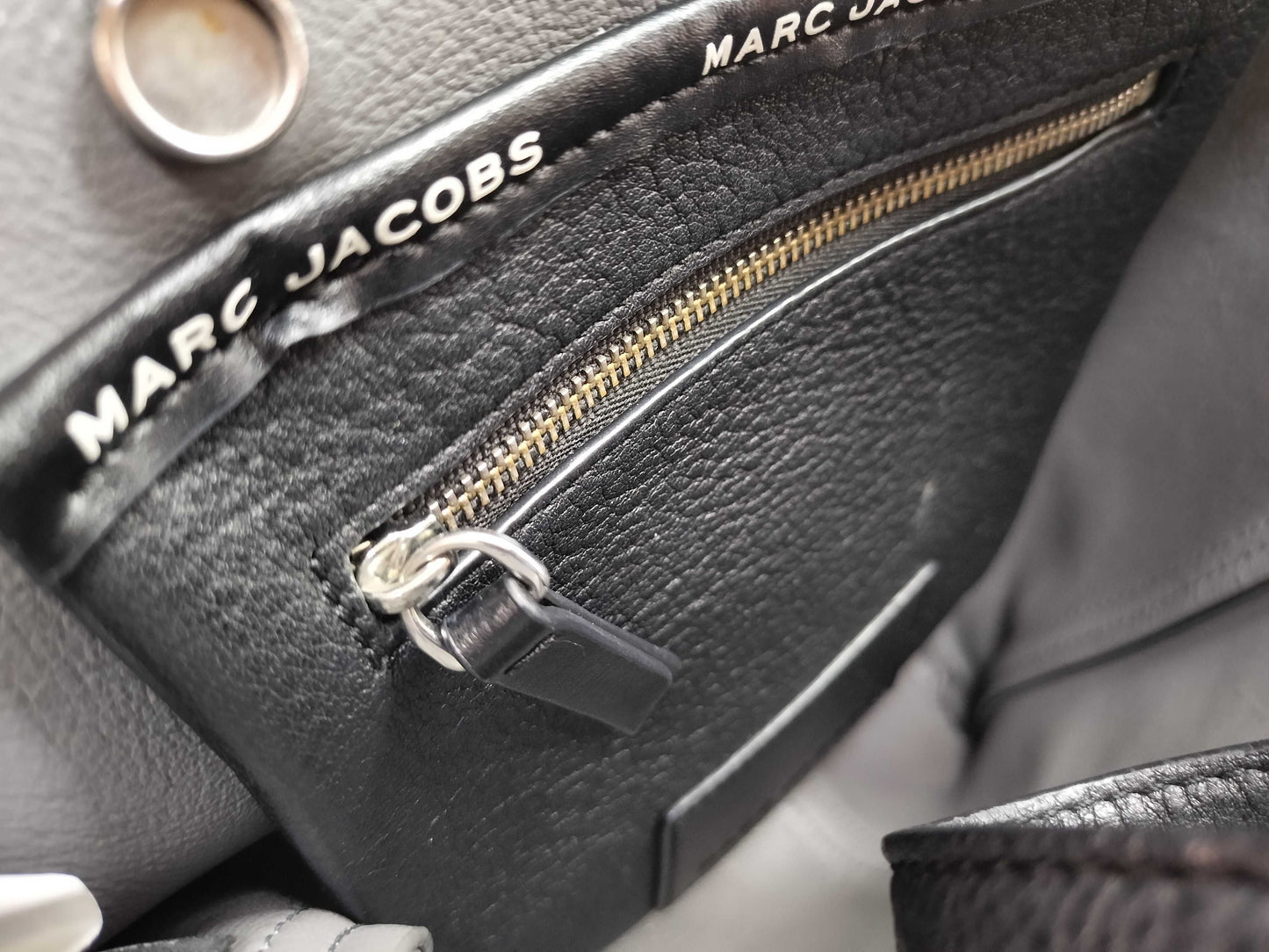 MARC JACOBS Leather Tote Bag