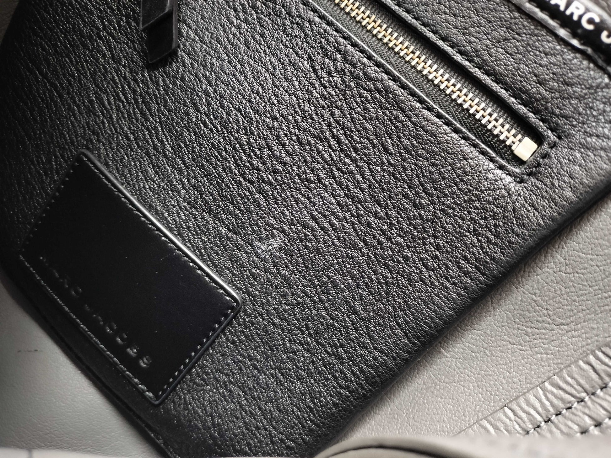 MARC JACOBS Leather Tote Bag