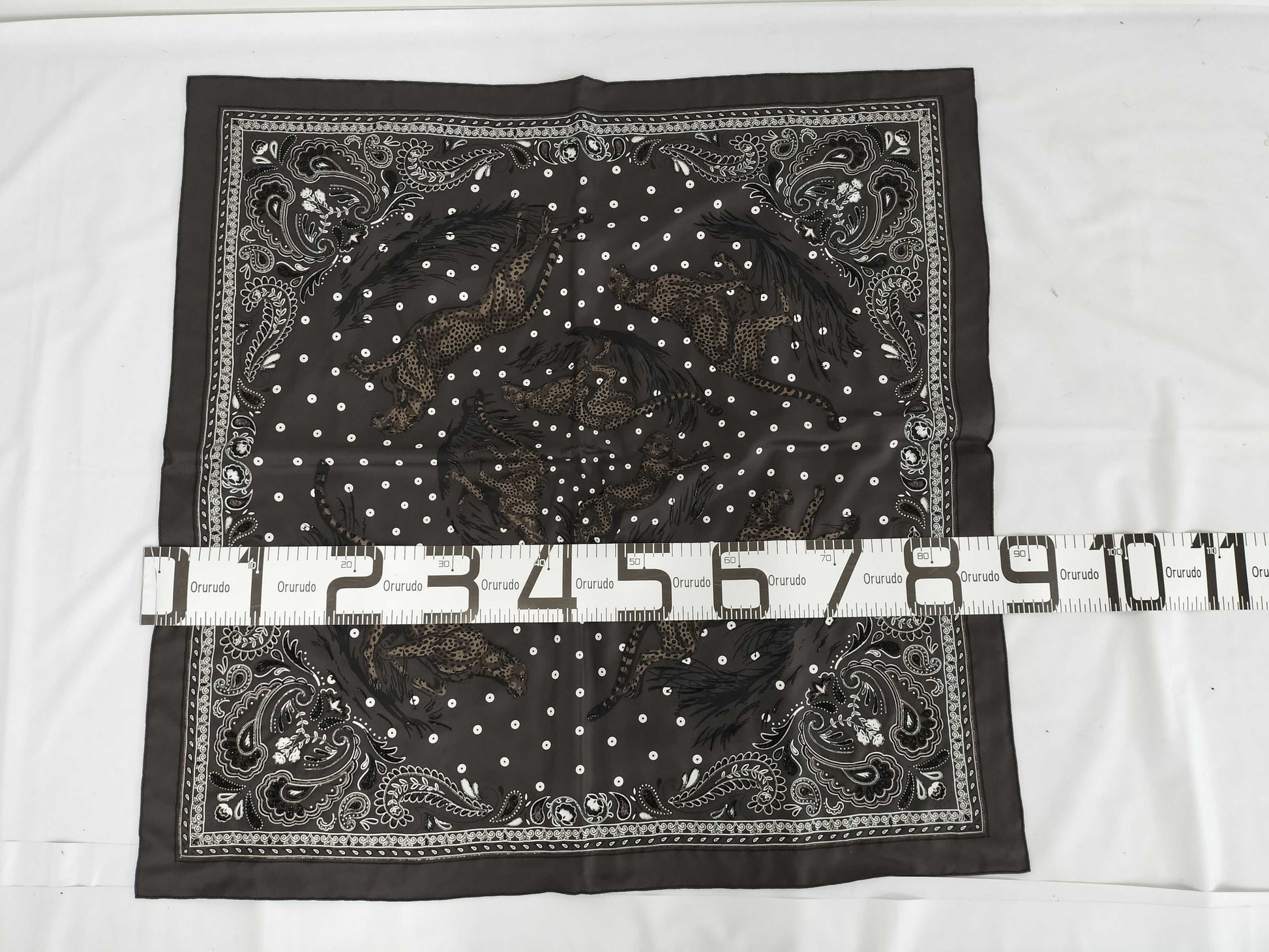 HERMES 2024 AW Brode Guepards Bandana scarf with beading, retail price 630,000 yen