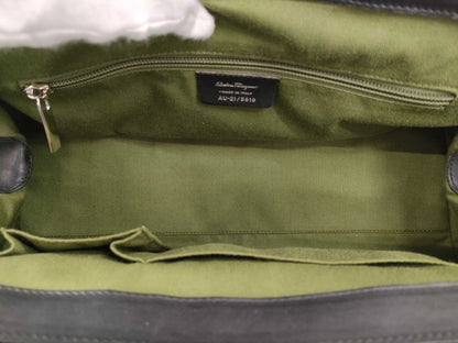 Salvatore Ferragamo Gancini AU-21 5819 Leather Tote Bag