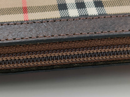 BURBERRY Check Pouch with Tag
