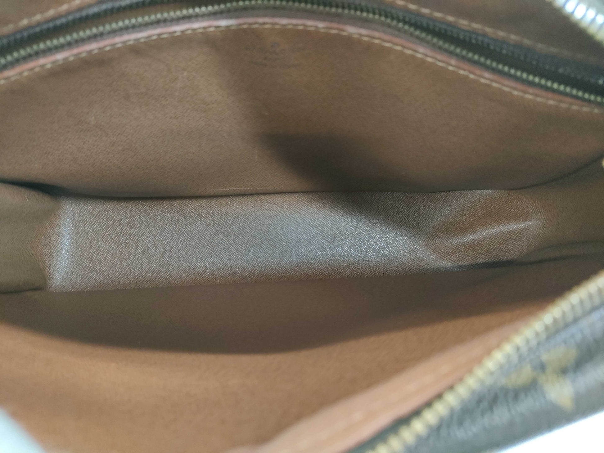 LOUIS VUITTON Monogram Trocadero 30 Shoulder Bag