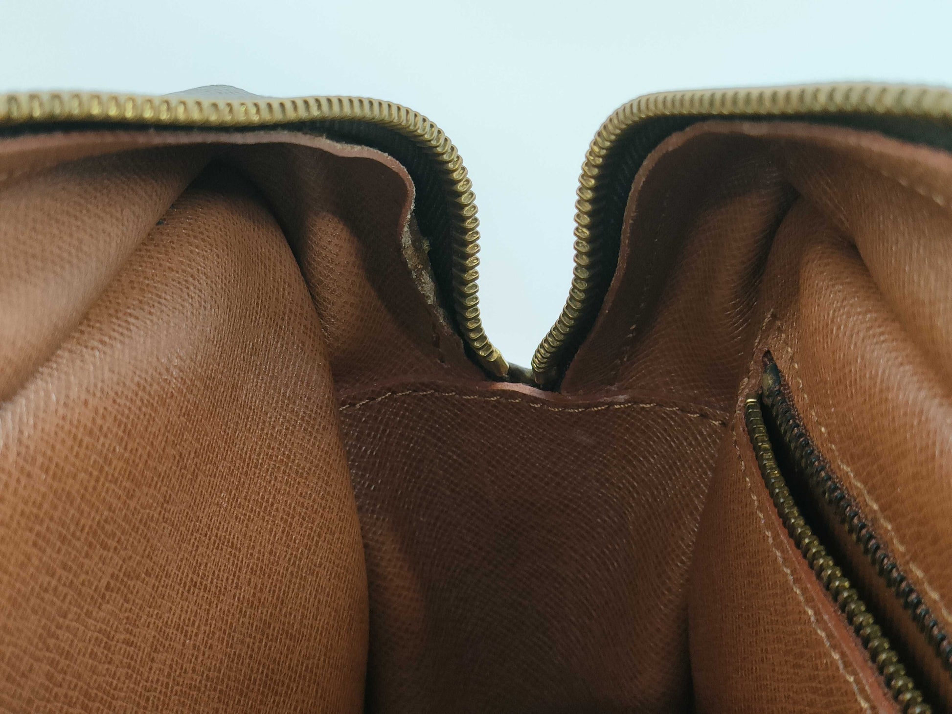 LOUIS VUITTON Monogram Trocadero 30 Shoulder Bag
