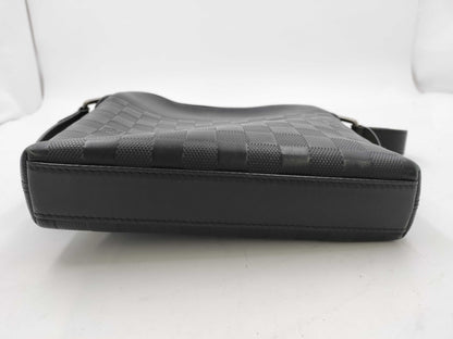 LOUIS VUITTON Damier Damier Infini Pochette District N23355 Shoulder Bag