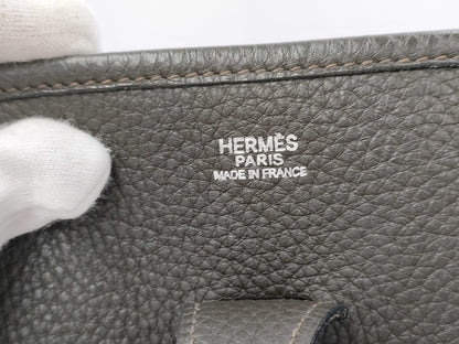 HERMES Evelyn PM? I Stamp, Made in 2005 Shoulder Bag