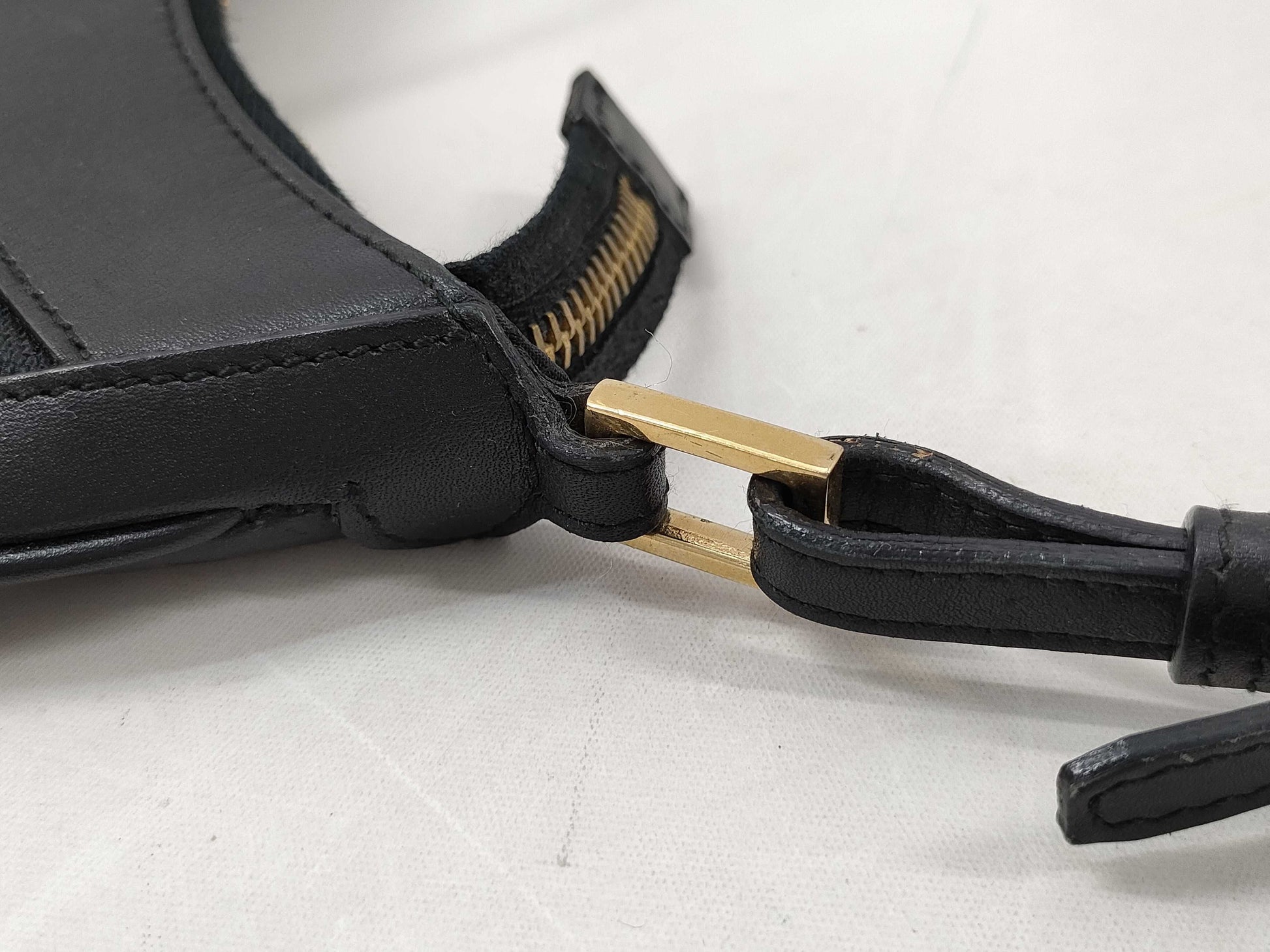 GUCCI GG One-Shoulder Shoulder Bag