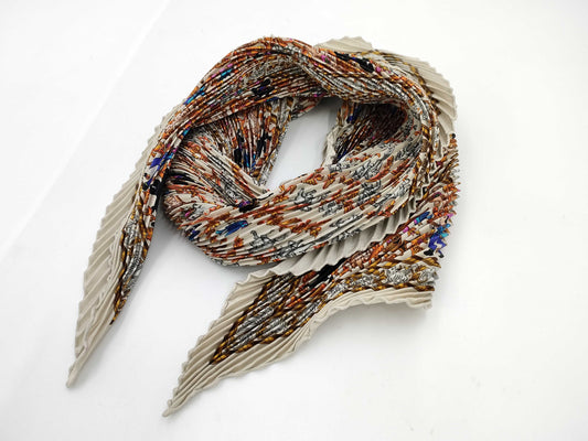 HERMES Carré CHASSE EN INDE Indian Hunting Pleated Scarf