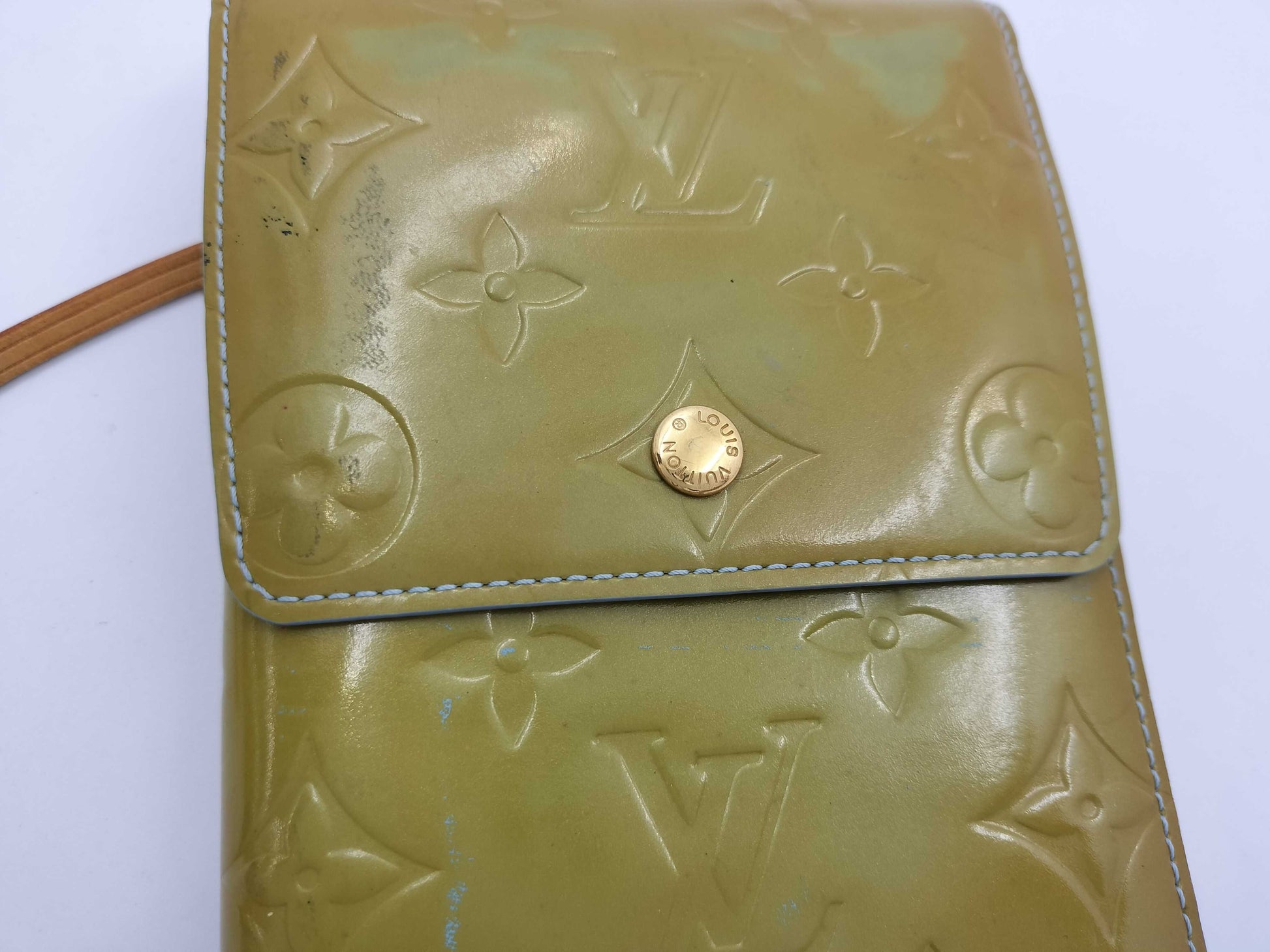 LOUIS VUITTON Vernis Walker Shoulder Bag