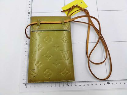 LOUIS VUITTON Vernis Walker Shoulder Bag