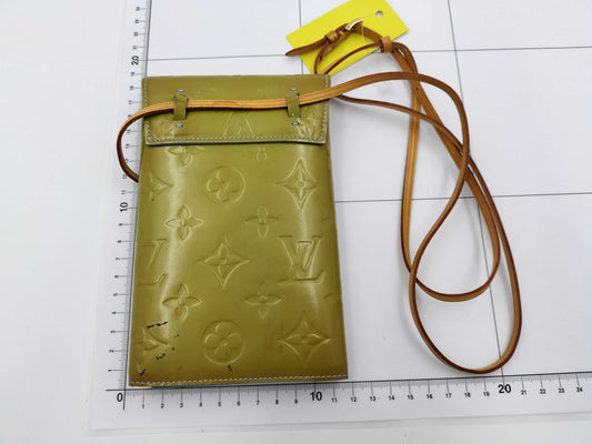 LOUIS VUITTON Vernis Walker Shoulder Bag