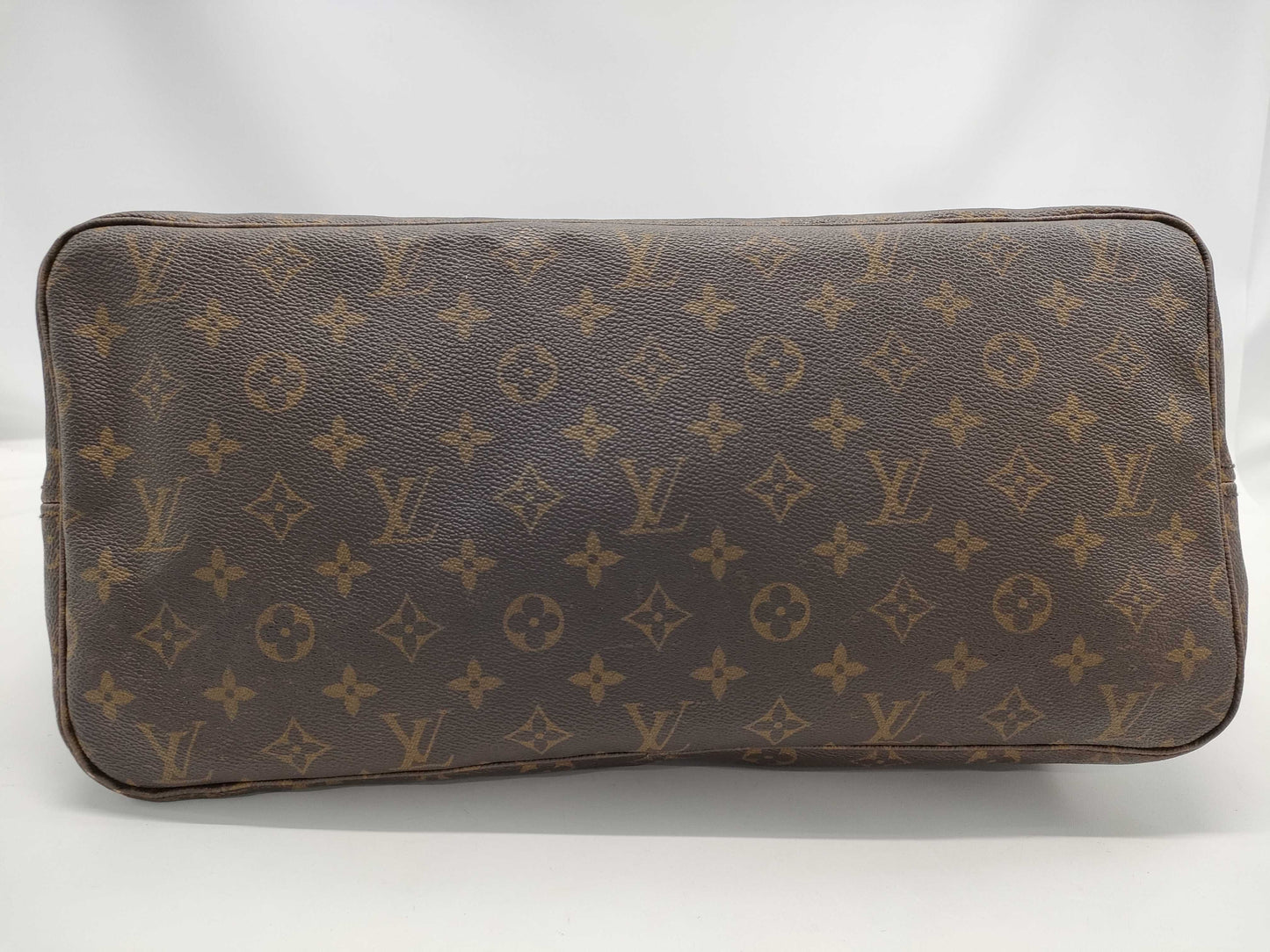 LOUIS VUITTON Monogram Neverfull GM Tote Bag
