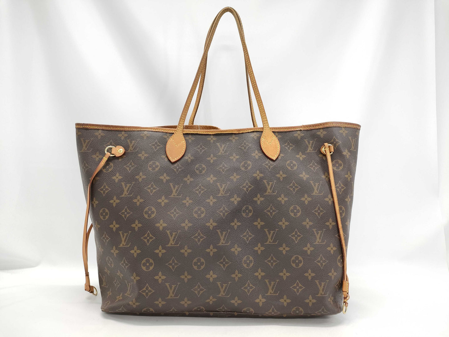 LOUIS VUITTON Monogram Neverfull GM Tote Bag
