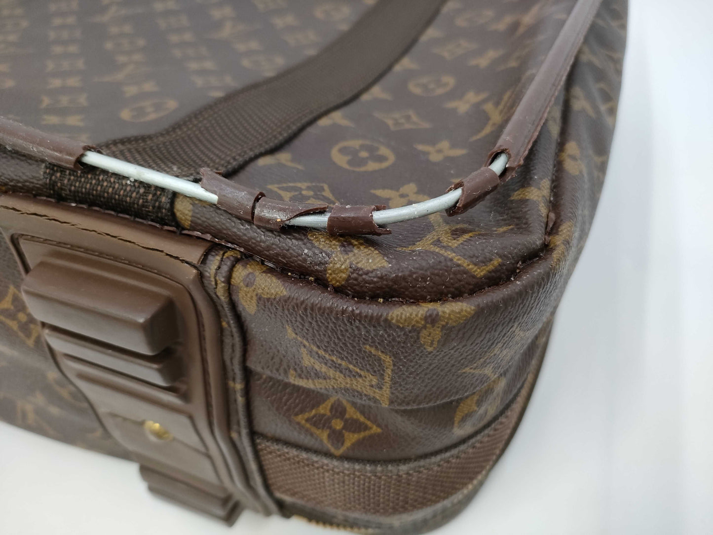 LOUIS VUITTON Satellite 53 M23356 Bag