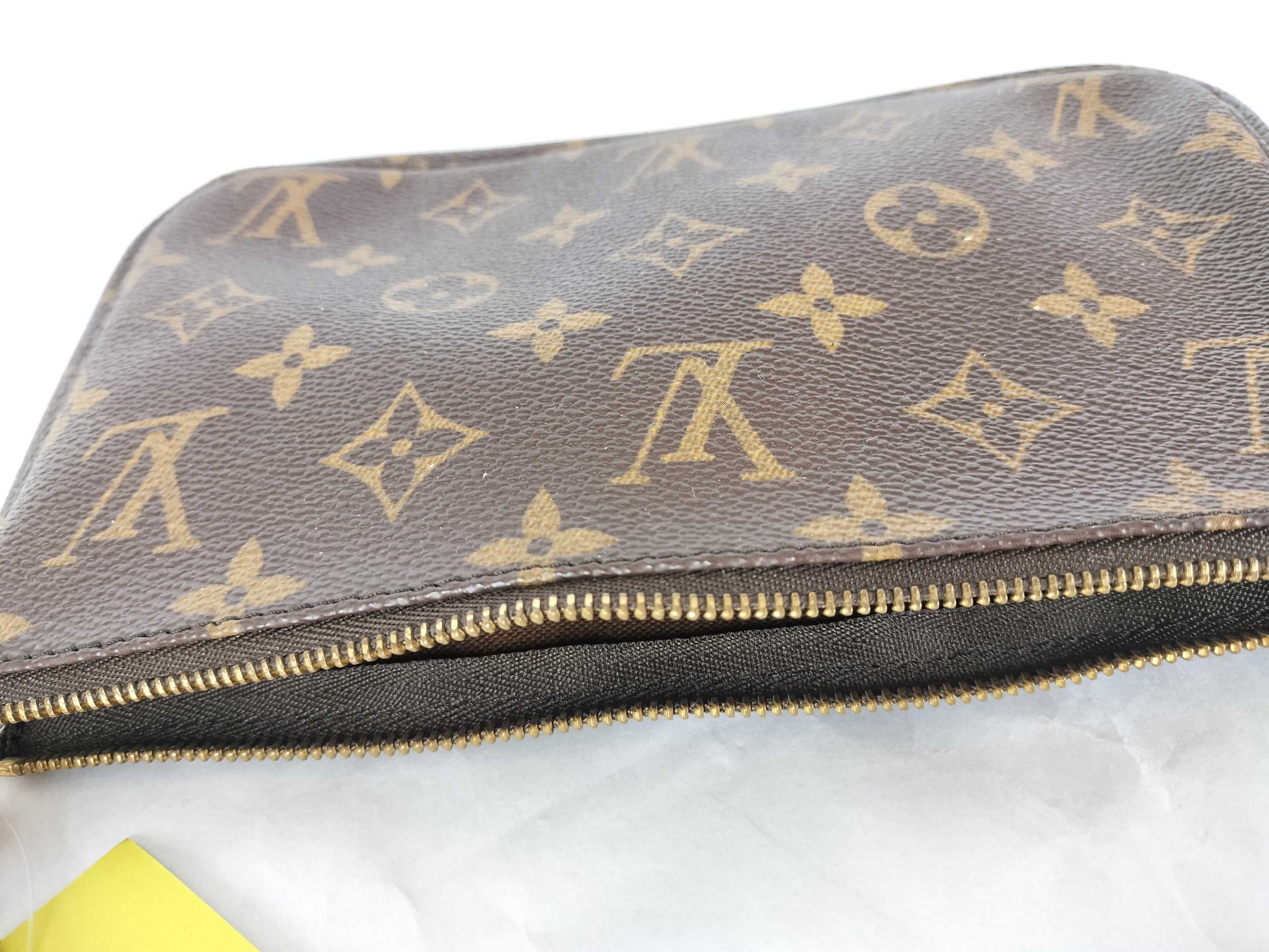 LOUIS VUITTON Monogram Pochette Accessoires Pouch