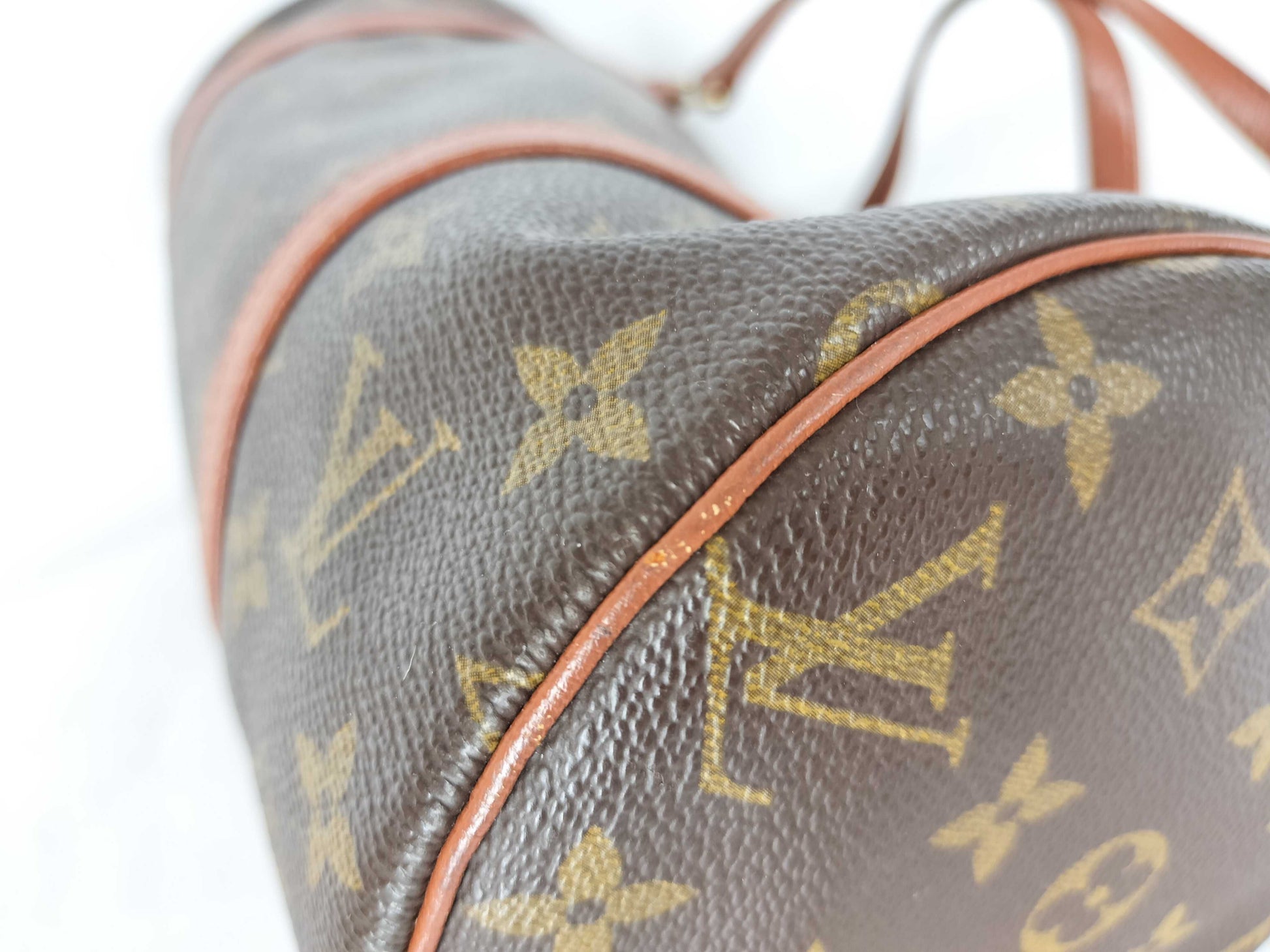 LOUIS VUITTON Monogram Papillon 30 Handbag with Pouch