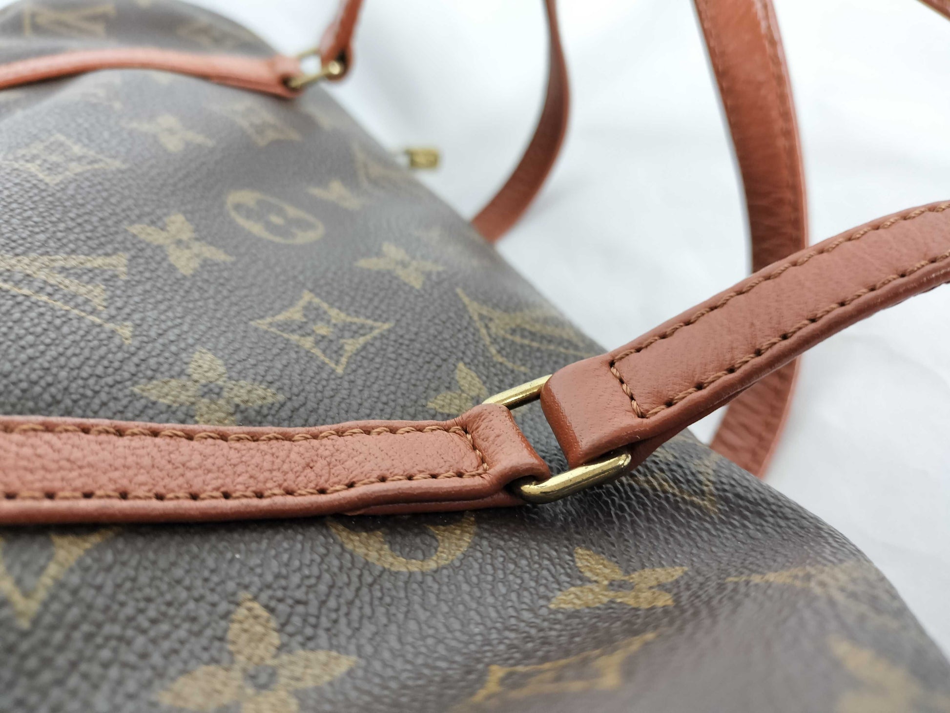 LOUIS VUITTON Monogram Papillon 30 Handbag with Pouch