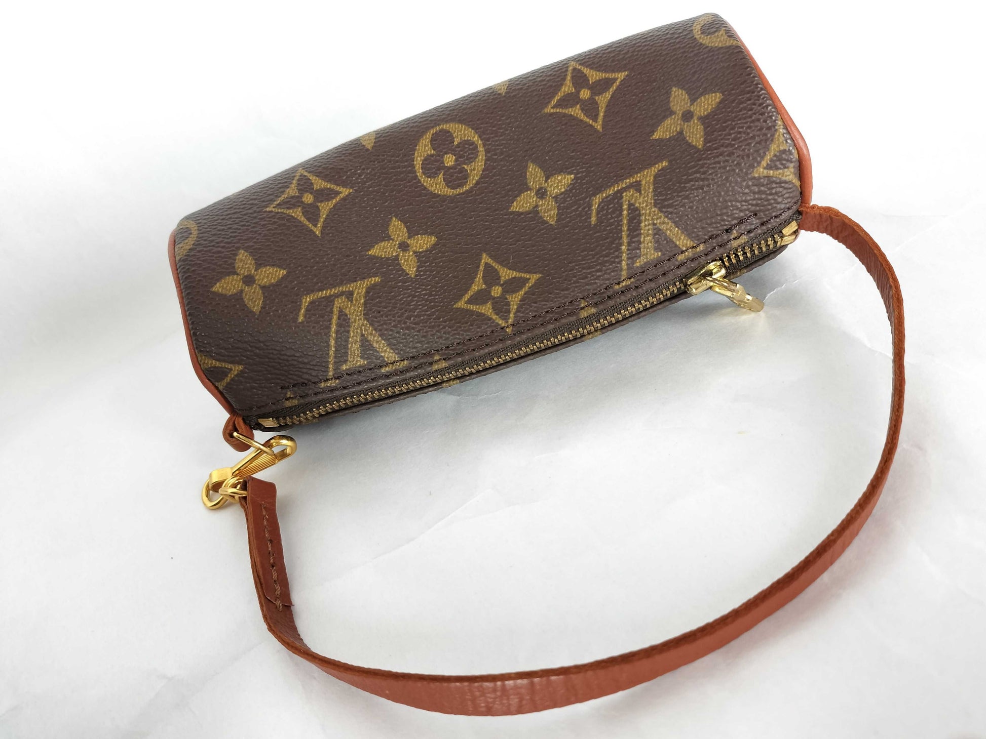 LOUIS VUITTON Monogram Papillon 30 Handbag with Pouch
