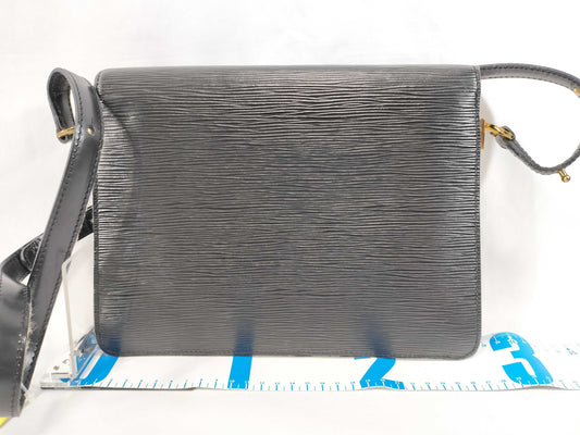 LOUIS VUITTON VI0924 Epi Free Run M52415 Shoulder Bag