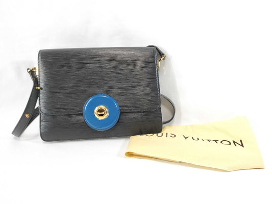 LOUIS VUITTON VI0924 Epi Free Run M52415 Shoulder Bag
