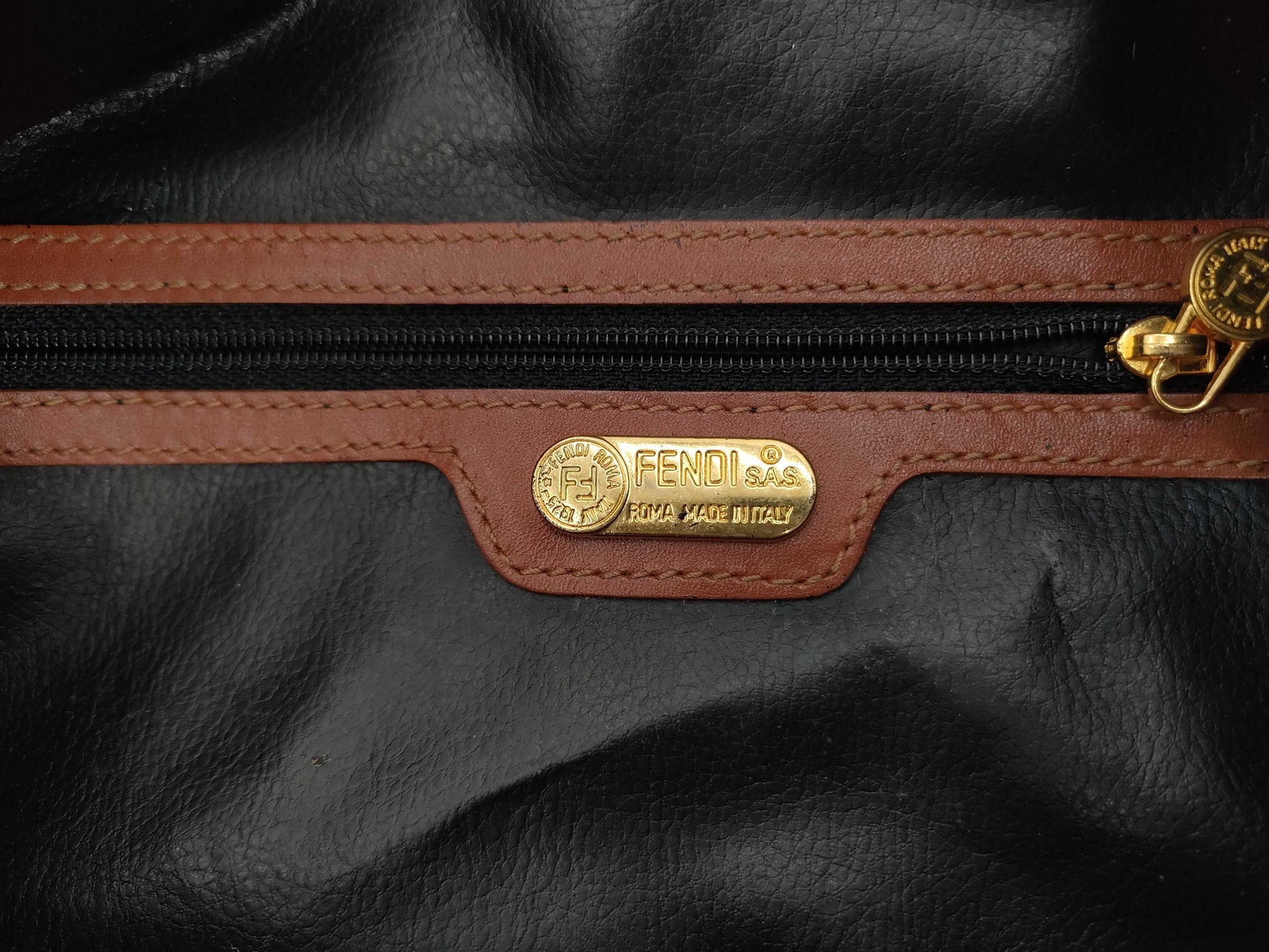 FENDI Pecan pattern shoulder bag *1 / Celine second bag *1 / Bottega Veneta shoulder bag *1 / 3-piece bag set