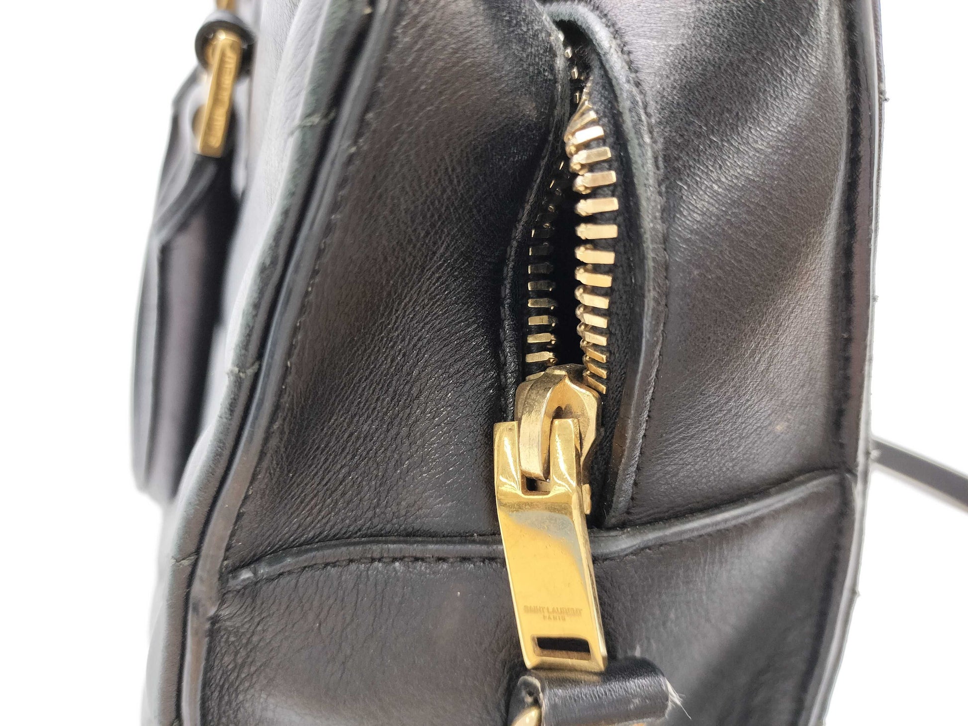 Yves Saint Laurent Black Shoulder Zipper Handbag