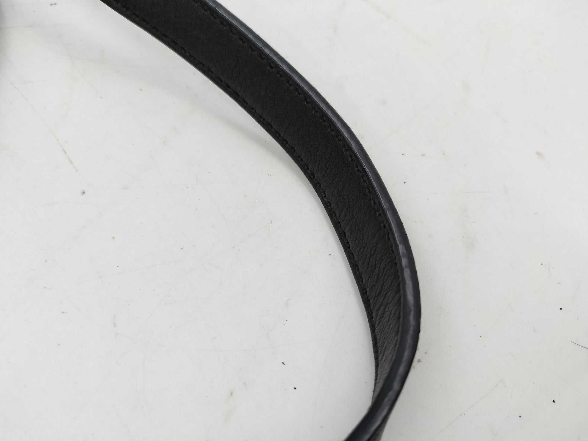 Yves Saint Laurent Black Shoulder Zipper Handbag