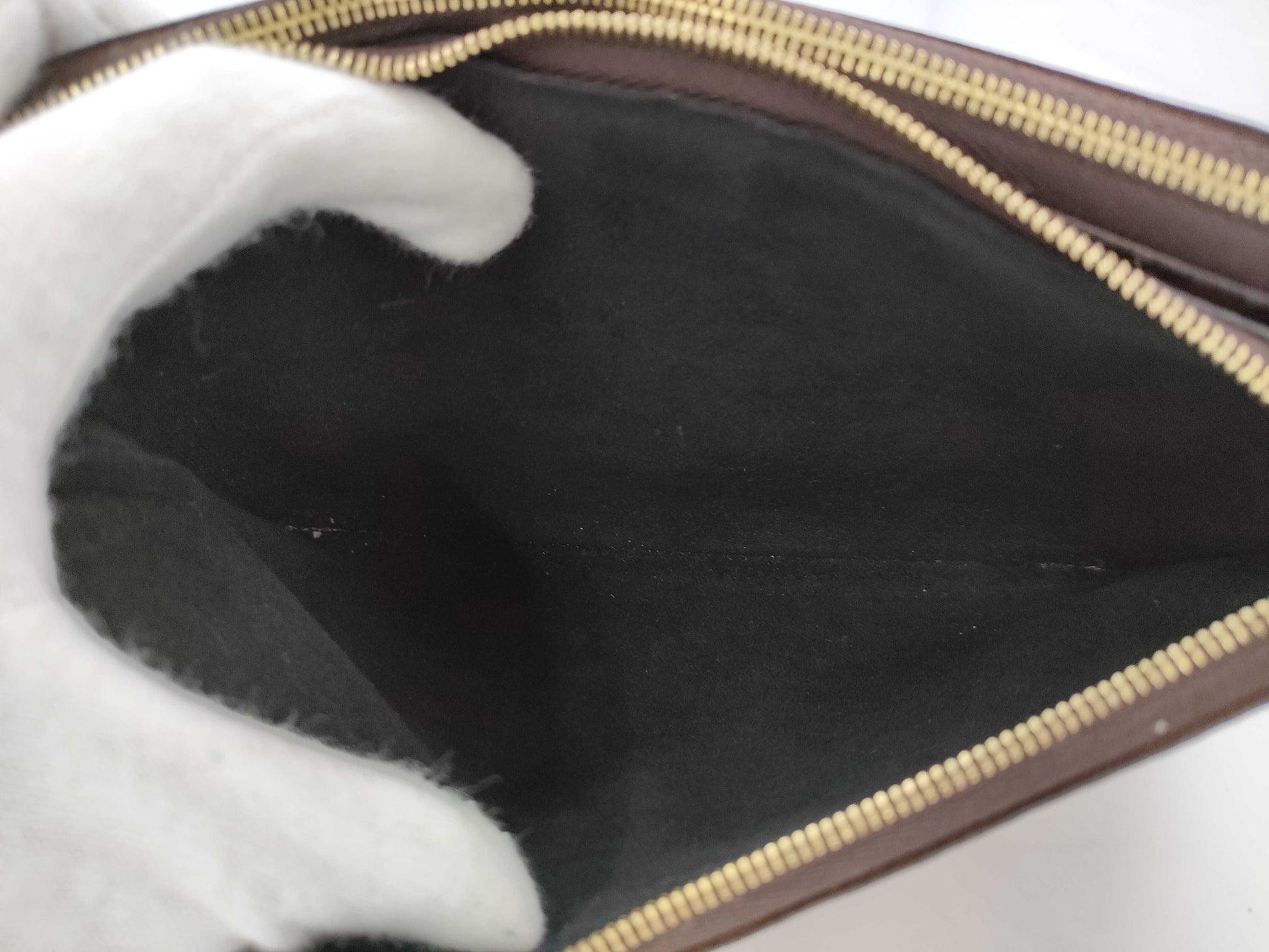 LOUIS VUITTON Monogram M69203 Monogram Reverse Pochette Double Zip Shoulder Bag
