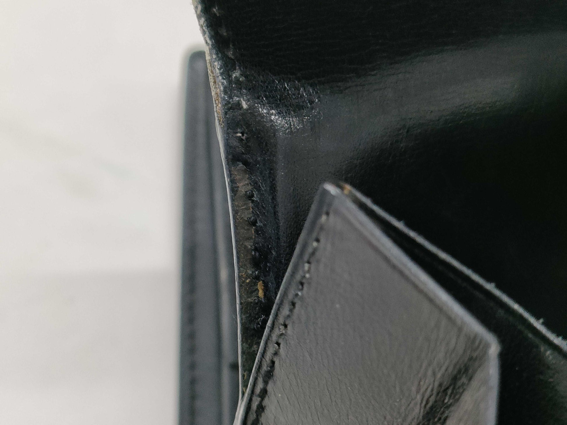 HERMES Saumur Diane calfskin black wallet