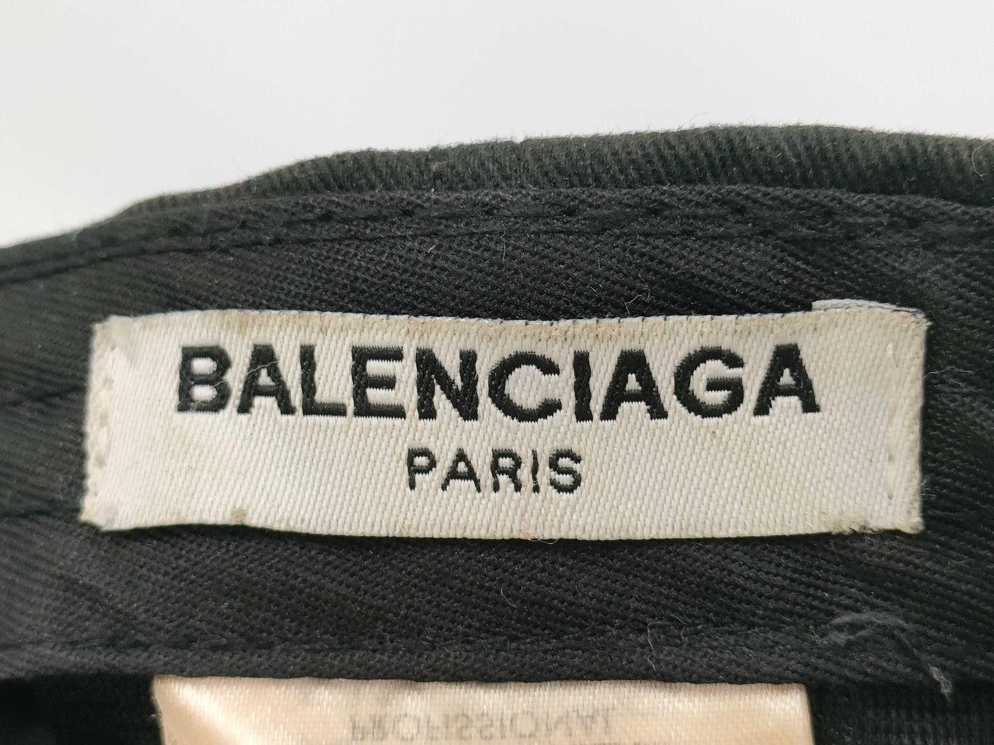BALENCIAGA logo cap and other accessories