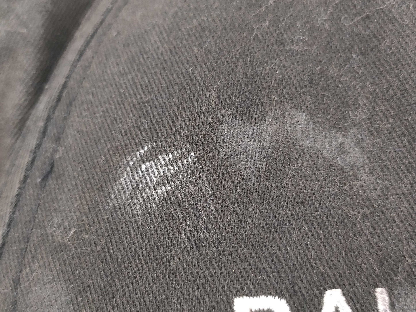 BALENCIAGA logo cap and other accessories