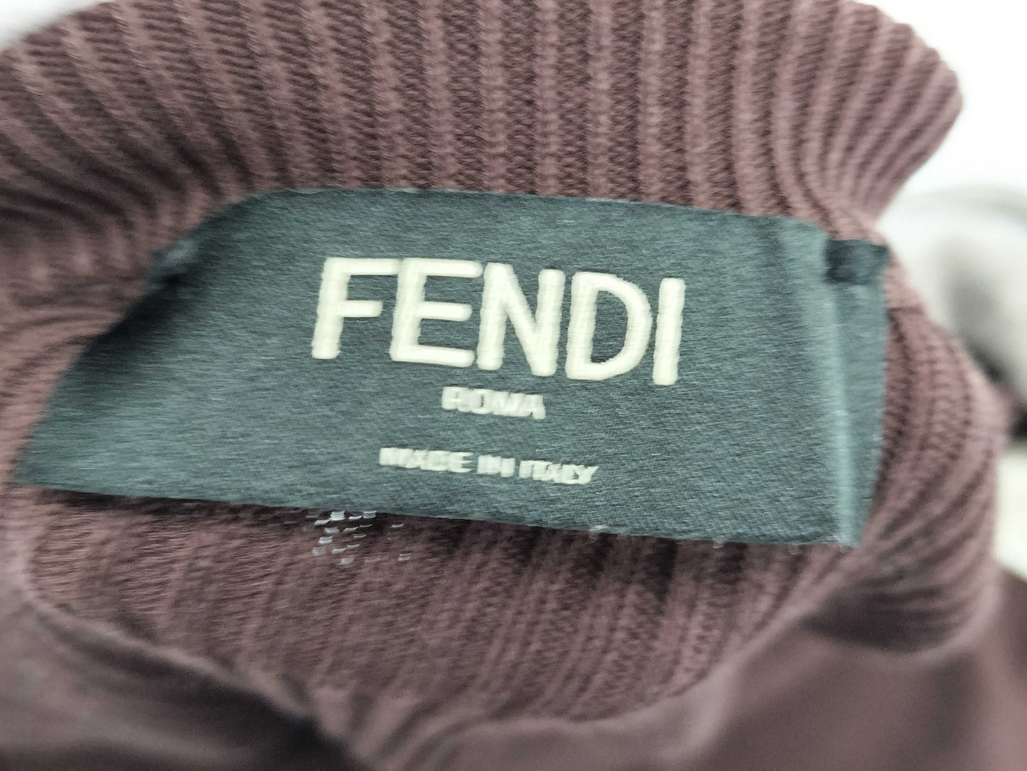 FENDI FZC075 Cardigan