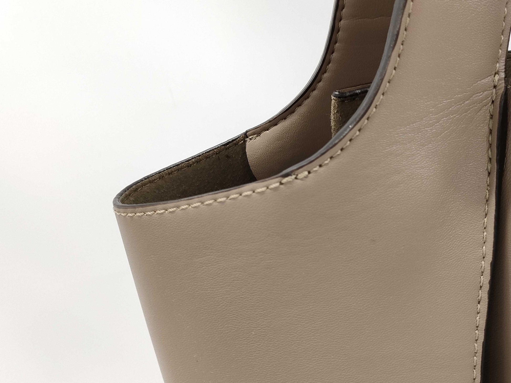 Stella McCartney Tote Bag with Pouch