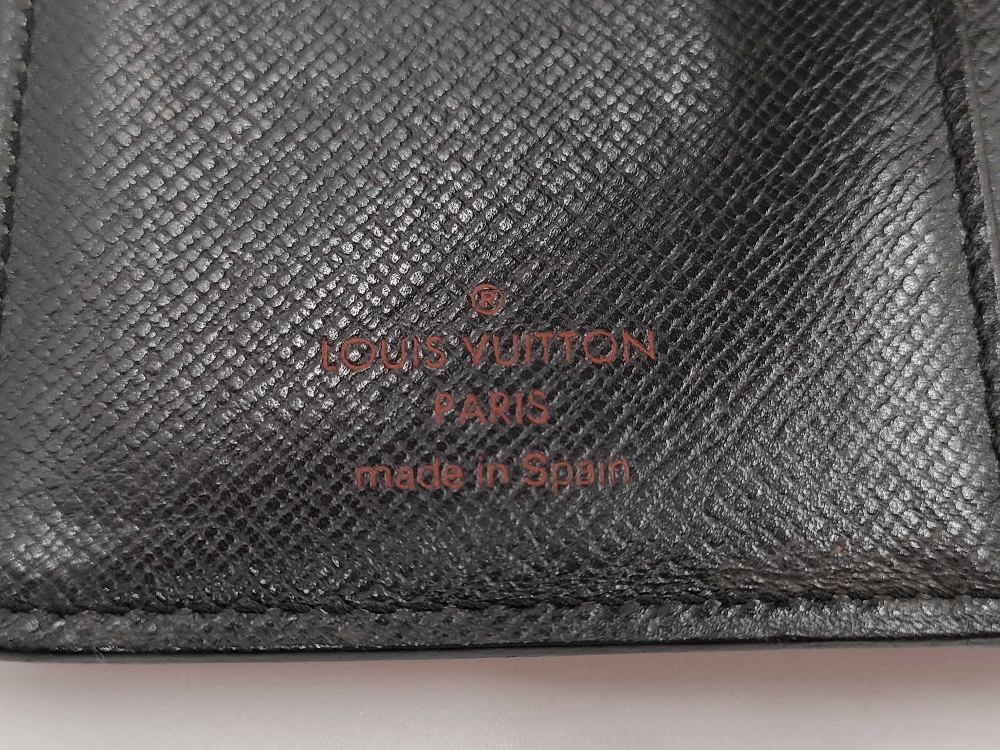 LOUIS VUITTON Epi Agenda Planner Cover