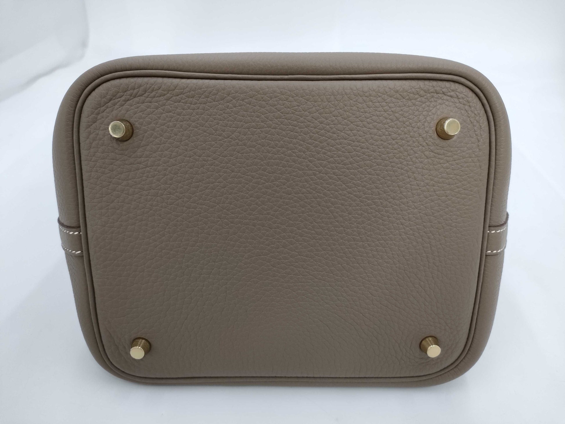 HERMES Picotin MM Taurillon Etoupe Gold Hardware W Stamp Handbag