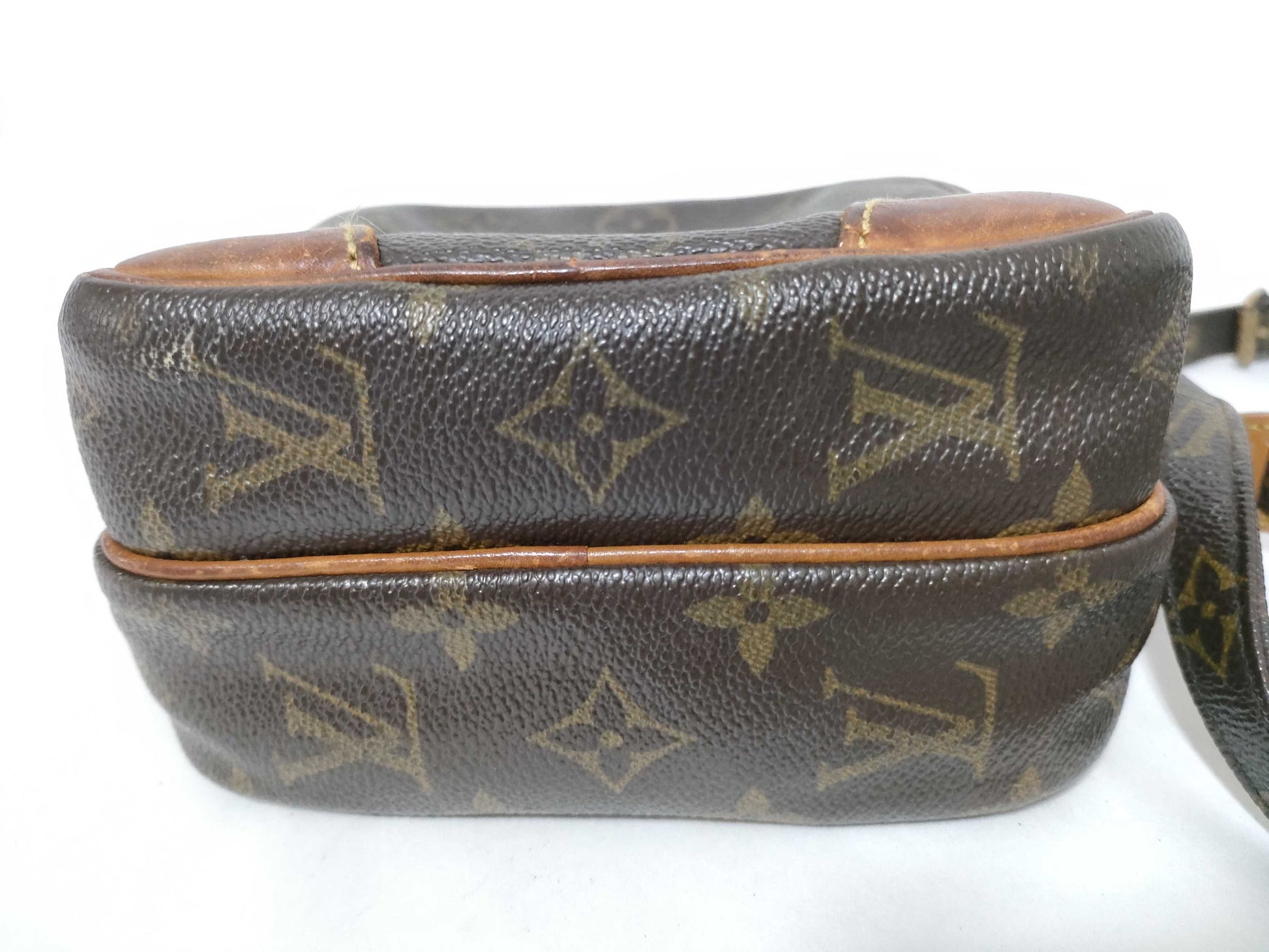 LOUIS VUITTON 862TH/Unknown Monogram M45236 Amazon/M45238 Mini Amazon Shoulder Bag