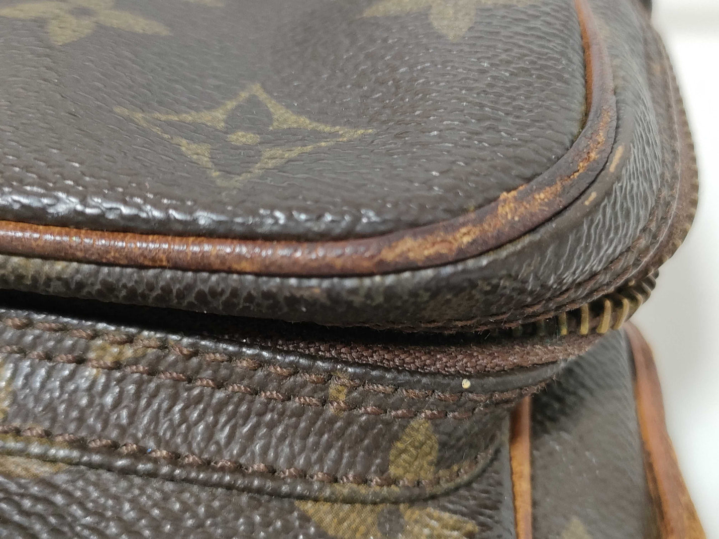 LOUIS VUITTON 862TH/Unknown Monogram M45236 Amazon/M45238 Mini Amazon Shoulder Bag