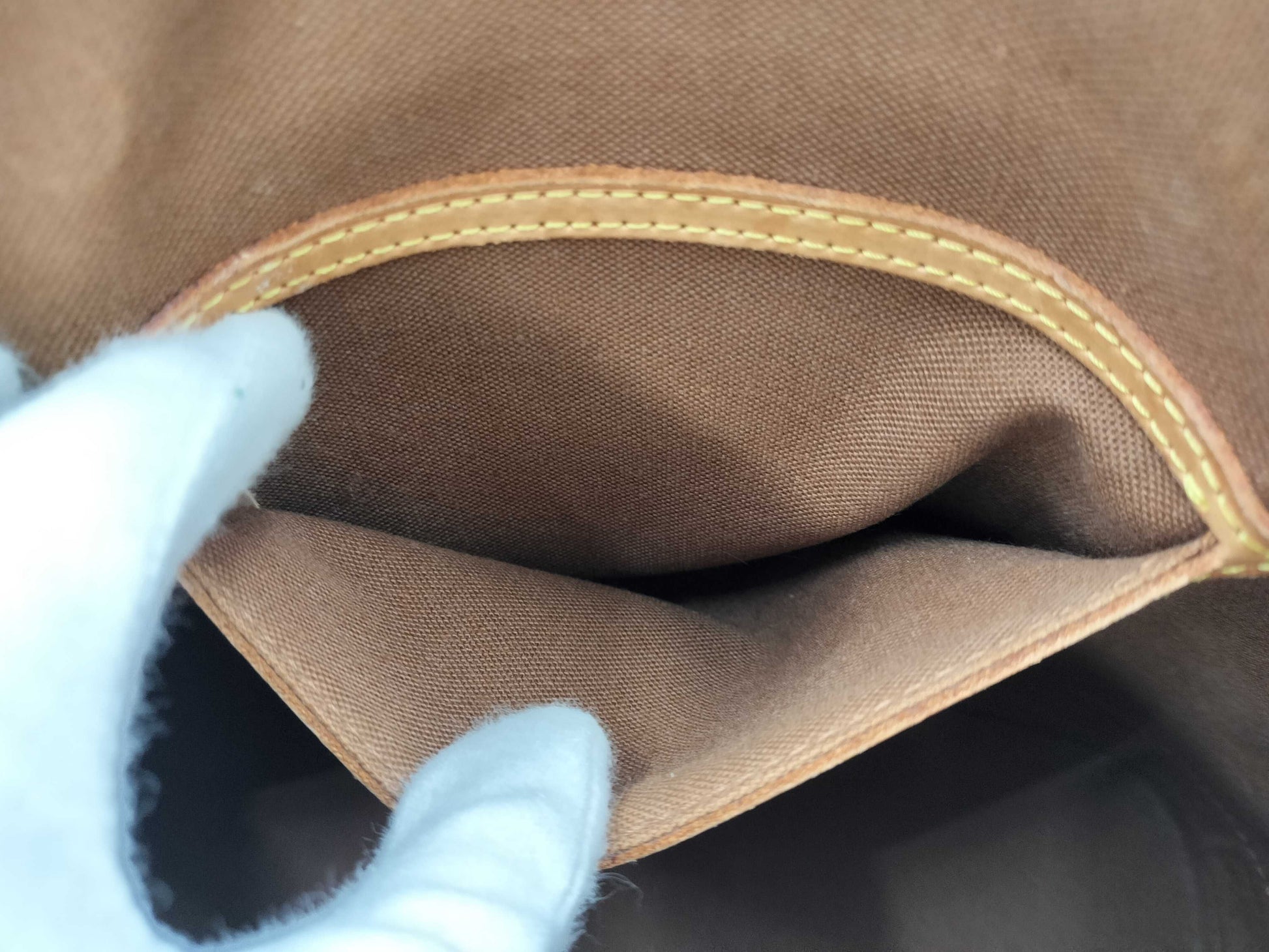 LOUIS VUITTON VI0939 Monogram M51130 Alma Handbag