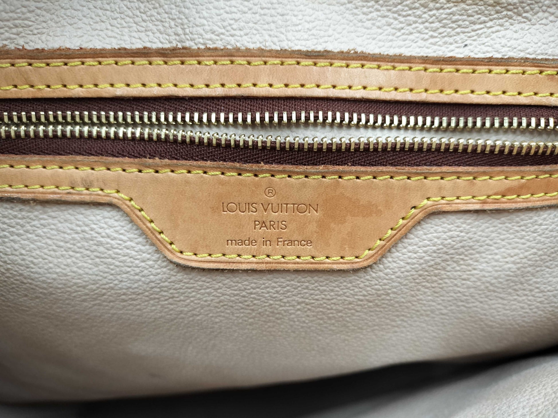 LOUIS VUITTON FL0081 Monogram Bucket Tote Bag with Pouch